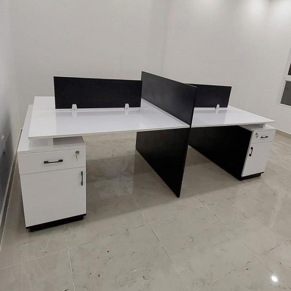 Bàn cụm 4 chổ 1m2 x 2m4 BLV017