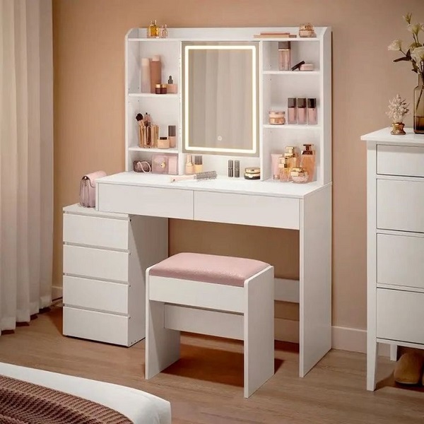 Bàn trang điểm 1m2 BTD008
