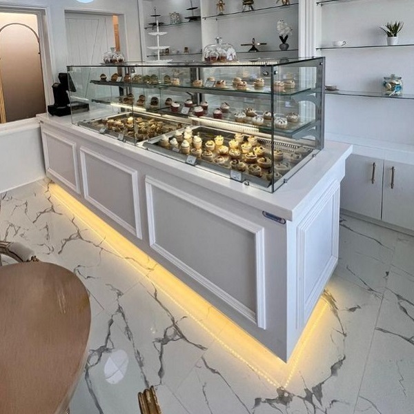 Quầy bar full trắng mặt đá QB028