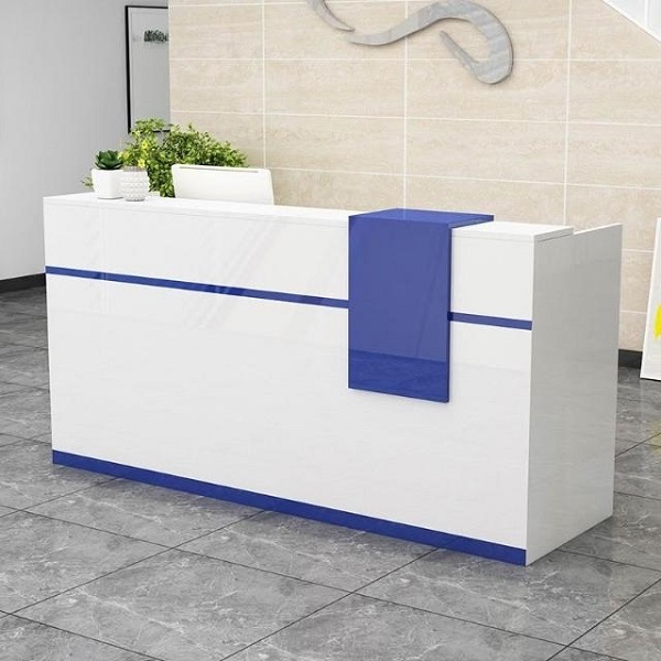 Quầy lễ tân 1m4 giá rẻ QLT070