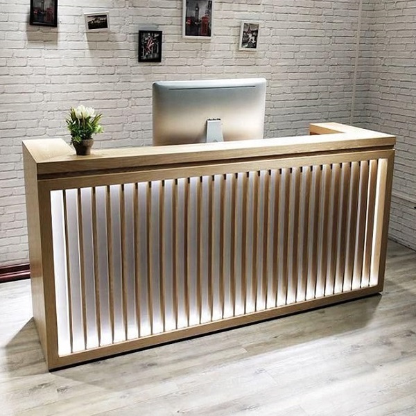 Quầy lễ tân 1m6 giá rẻ QLT008