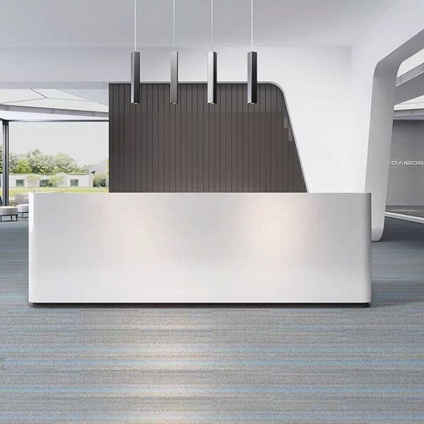 Quầy lễ tân bo cong 2m4 QLT054