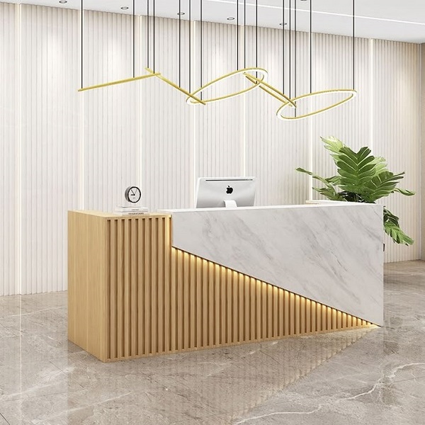 Quầy lễ tân ốp lam gỗ 2m4 QLT042