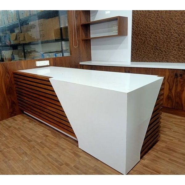 Quầy lễ tân ốp lam gỗ giá rẻ QLT051