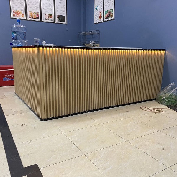 Quầy pha chế chữ L 2m4 x 1m8 QB037