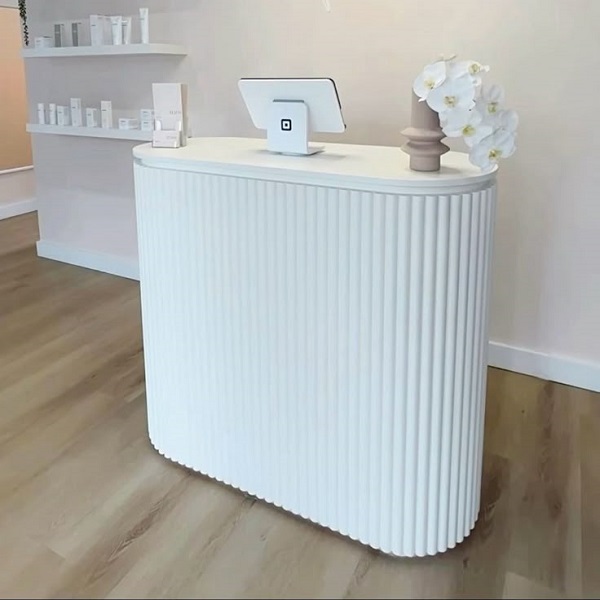 Quầy thu ngân spa bo tròn 1m QTN029