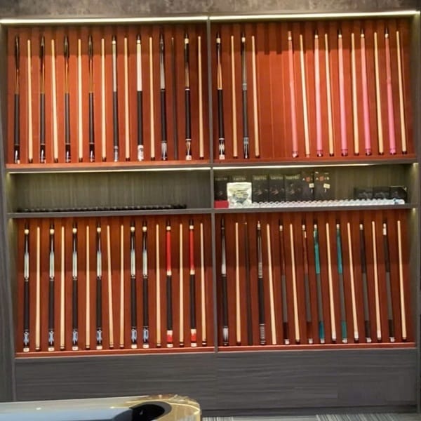 Tủ đựng cơ bida TTB030