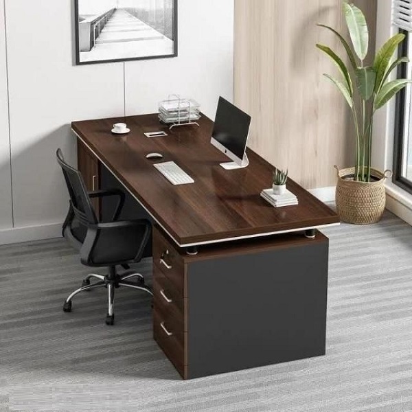 Bàn giám đốc 1m8 BGD027