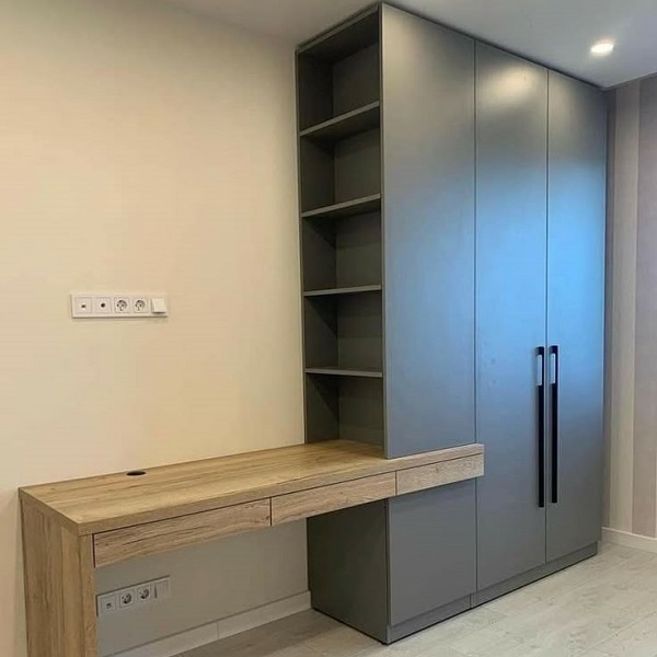 Tủ quần áo kèm bàn làm việc TQA076