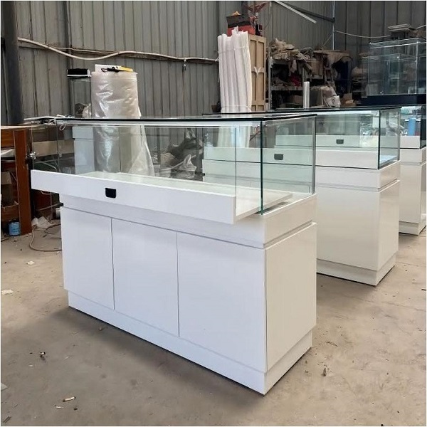 Tủ trưng bày trang sức giá rẻ 1m2 TTB100