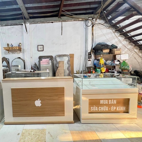 Tủ trưng bày và quầy thu ngân 1m2 TTB080
