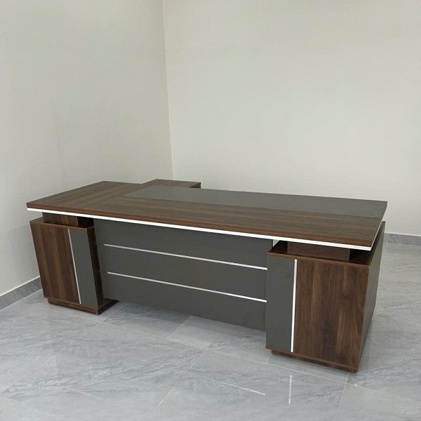 Bàn giám đốc vân gỗ 2m x 1m6 BGD059
