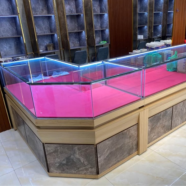 Tủ trưng bày trang sức chữ L TTB124