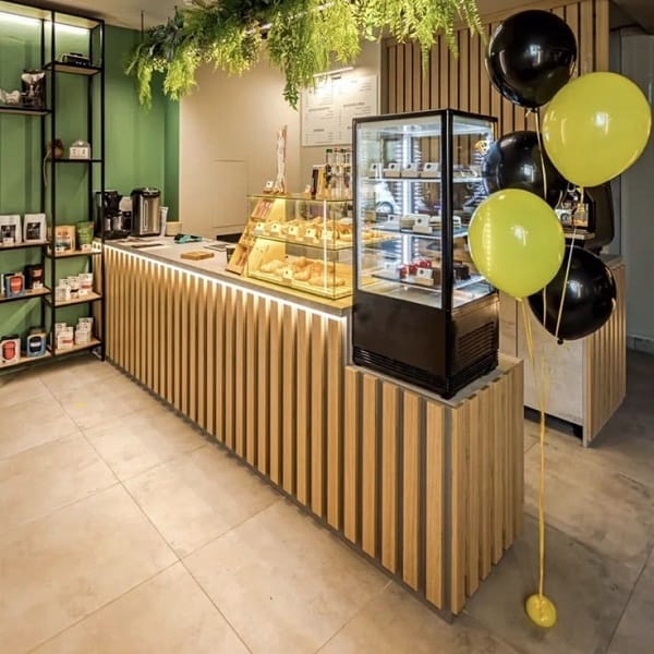 Quầy pha chế trà sữa ốp lam 3m QB099