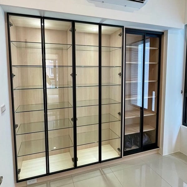 Tủ trưng bày túi xách âm tường TTB126